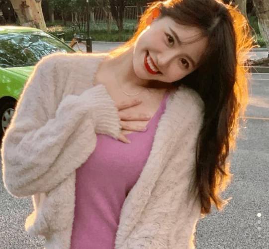 快手网红一栗小莎子黑料,_黑子莎莎_黑栗沙子真名