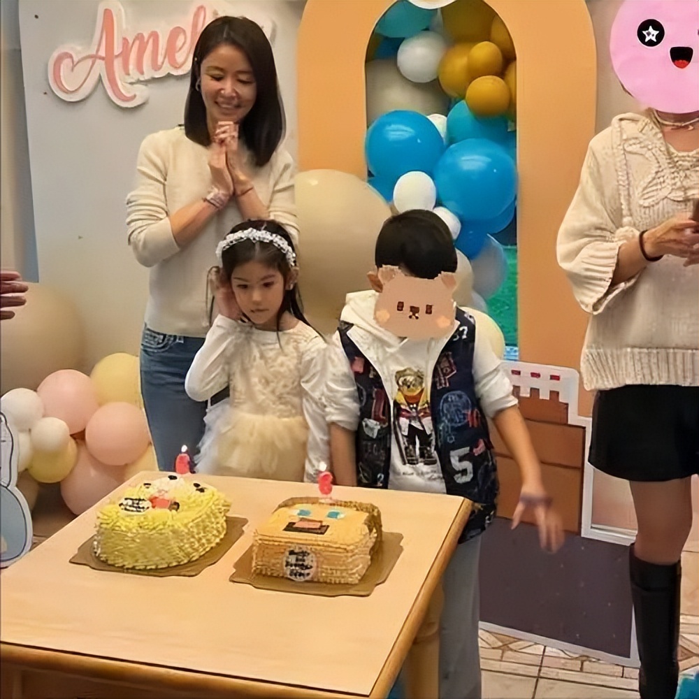 林心如不穿内衣 真空上阵 质疑_女明星胸部曝光的照片