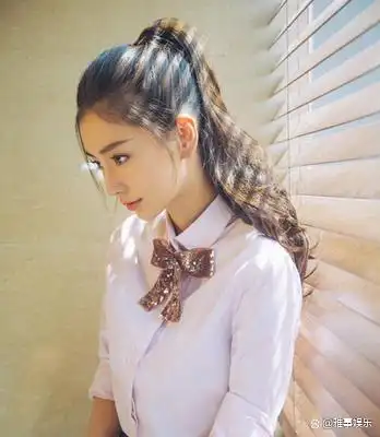 杨颖演技评价_Angelababy演技争议_杨颖娱乐圈的规则