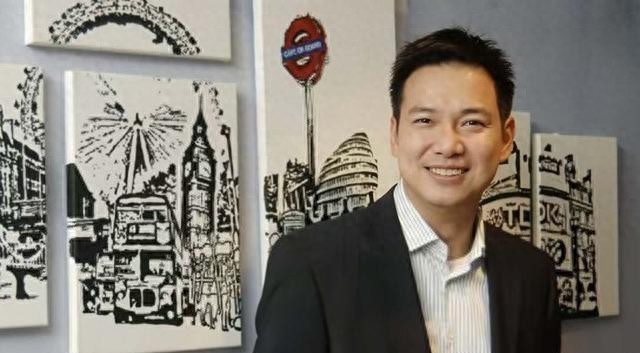 香港知名演员复出拍戏，转行从事财务策划，同时兼任大学老师