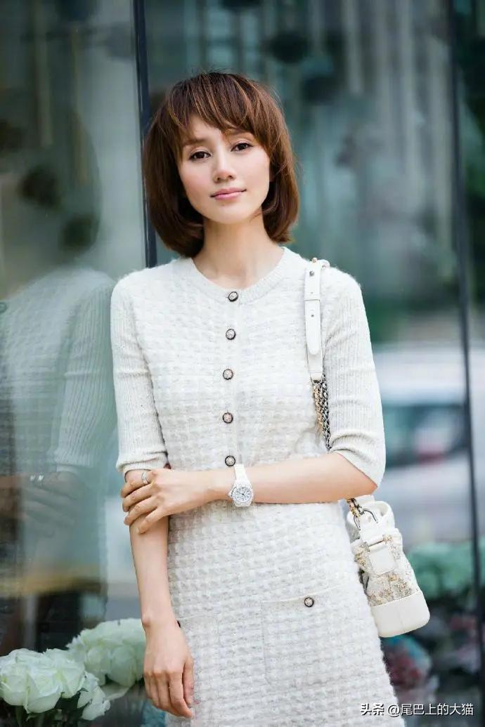 不整容的女星_娱乐圈没有整容过_真实不做作的女星