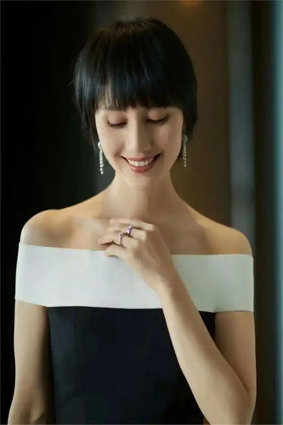 明星最老的女明星_岁月流转女明星魅力_女明星抗衰老秘诀
