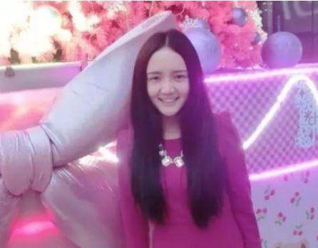 混血女明星鼻子_娱乐圈整容美女_美女整容前后对比